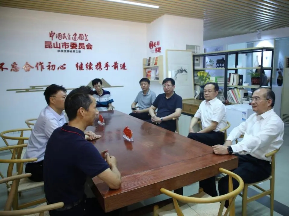 1595686353845.jpg 640.webp (2).jpg