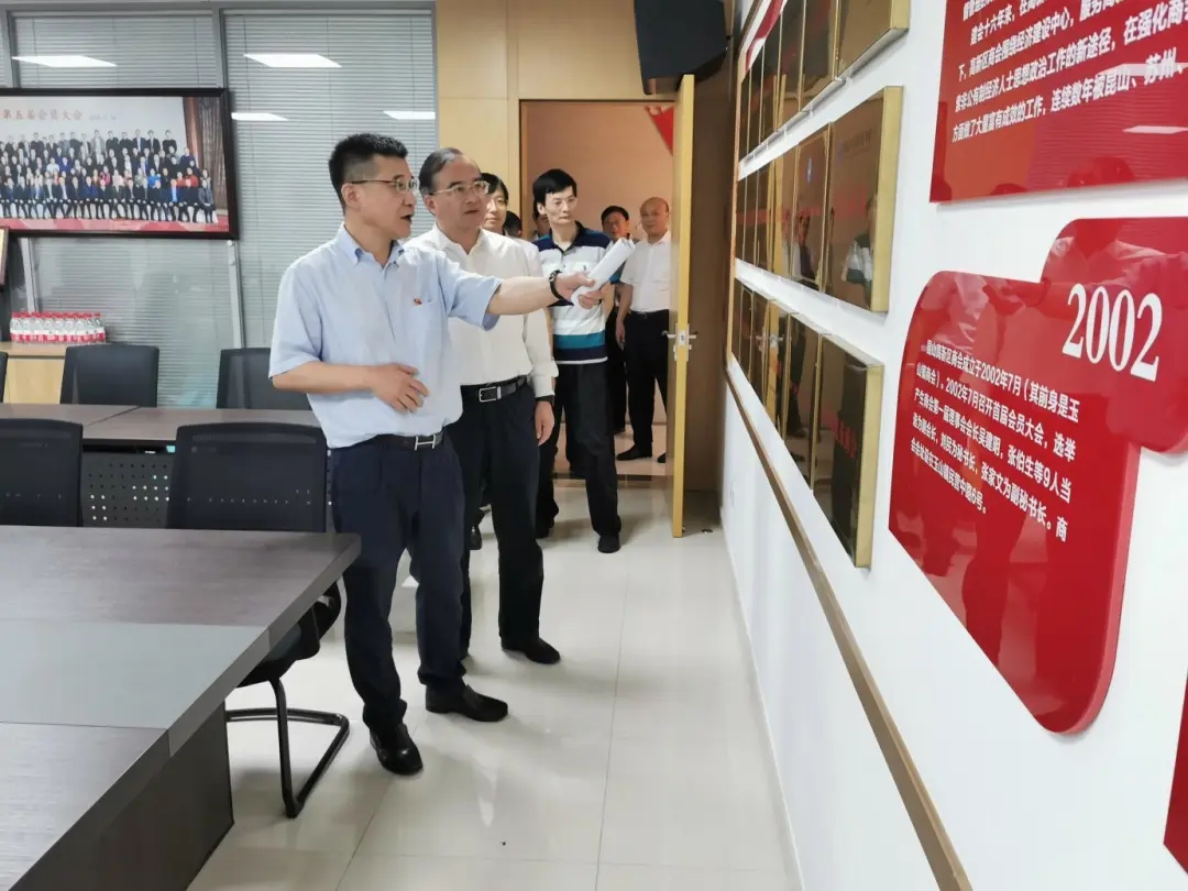 1595686371359.jpg 640.webp (3).jpg