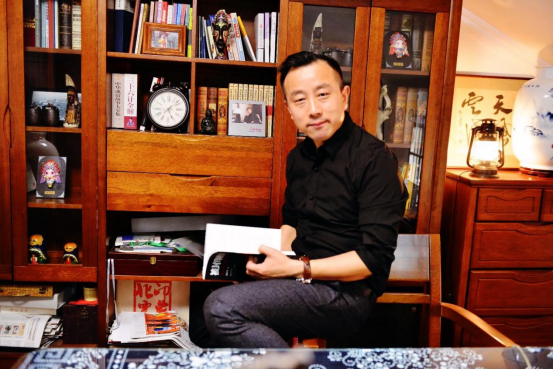 童华山：积极正向发声，做共同富?！昂蒙簟钡拇フ?png