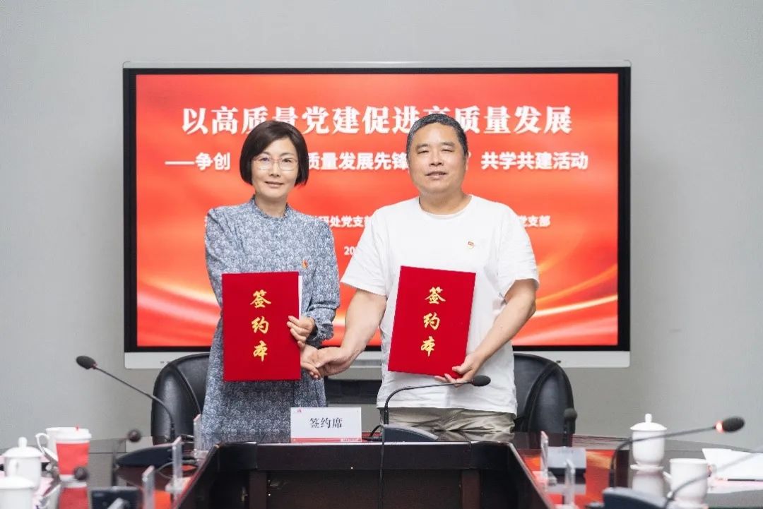 1751273996567.jpg 1751273996567.jpg